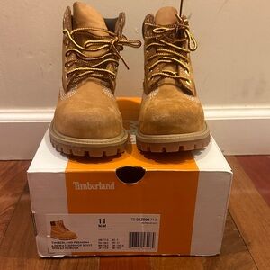 Timberland Classic Tan Leather Boots/double sole